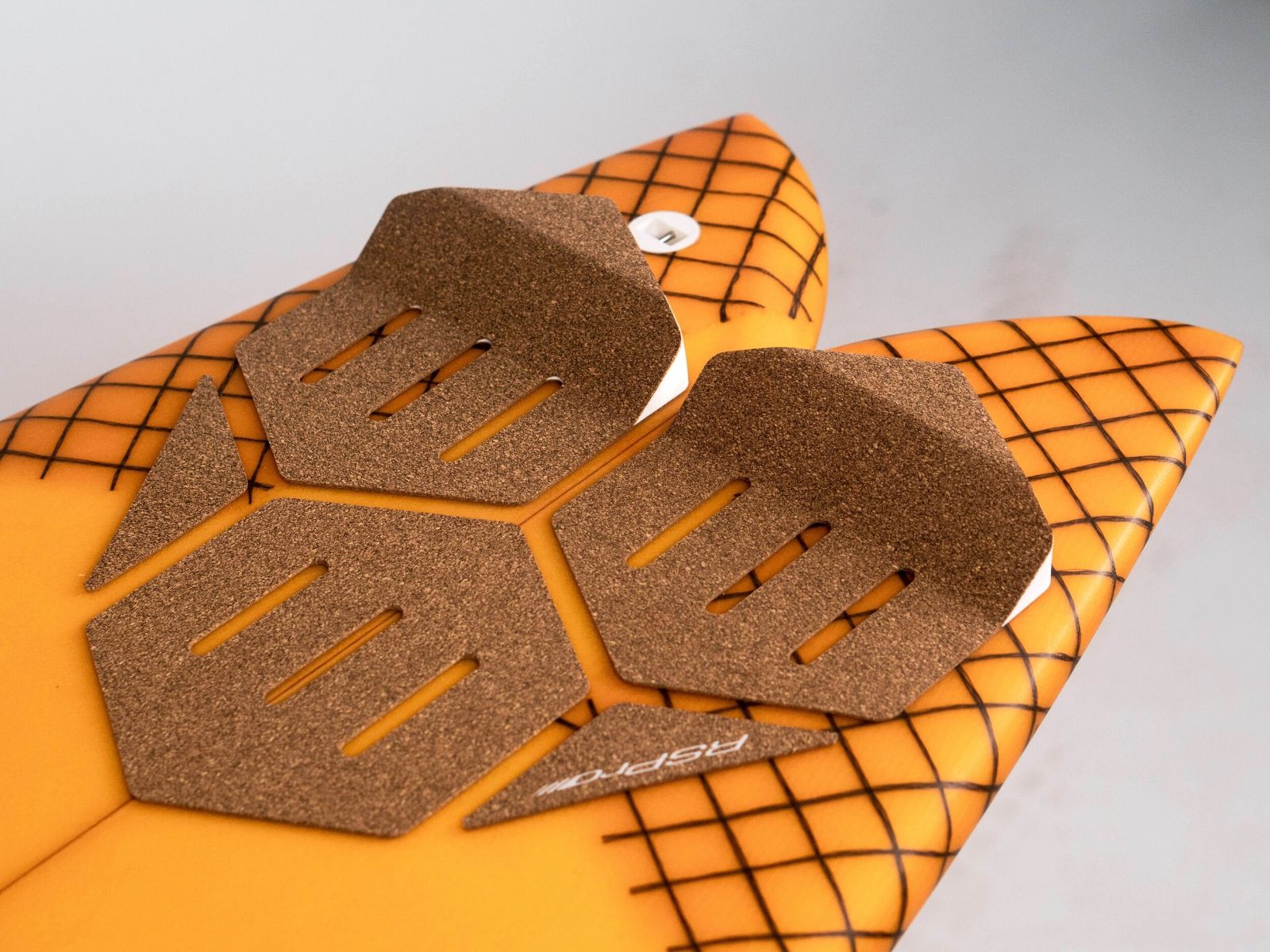 RSPro wid cork tail pad for surfboards - eco-friendly wax alternative.